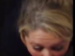 금발의 섹시한중년여성구려 BBC BBC,에게 얼굴