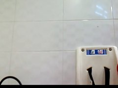 공공 화장실 slave