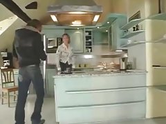 성숙한 알렉시스 텍사스 Fucks stepson 의 이웃 성숙한 알렉시스 텍사스 Fucks stepson 의 이웃