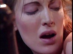 가동 가능한 대학 redhead 못 박혀 in ass