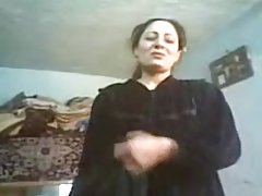 이 망가져 가는 이슬람 성모 마리아 이 망가져 가는 이슬람 성모 마리아