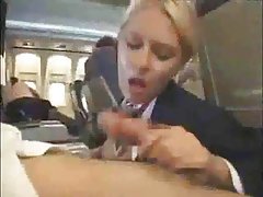 유부녀 스튜어디스 및 러시아 하이틴