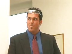 일본 사람은 보 Hillary Scott