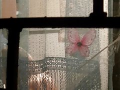 창 틴 드레싱을 통해 감시