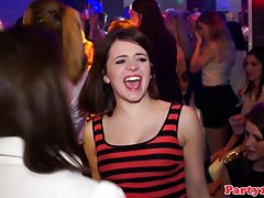 진짜 흥분 유로 아마추어 공용 spitroast