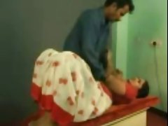 인도 세상은 달라진 것 없이 여전히 돌아고 성실장 인도 세상은 달라진 것 없이 여전히 돌아고 성실장