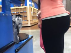 엄마 &amp; 하지 라인에 그녀의 딸