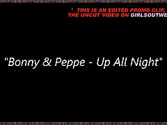 서쪽-여자 백 보지 계 집 애와 호주 레즈비언