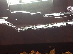 남편이 밖으로 동안에 깊은 큰 검은 수 탉을 복용 하는 걸 레 아내