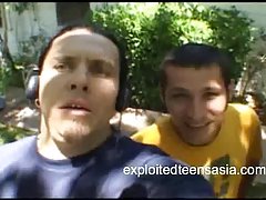 아시아 포르노 스타지 DP 정원에서 열심히 꽂아