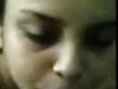 닭이 사랑하는 인도 여자