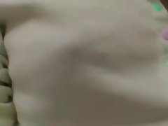 면도 아시아 소녀는 우등